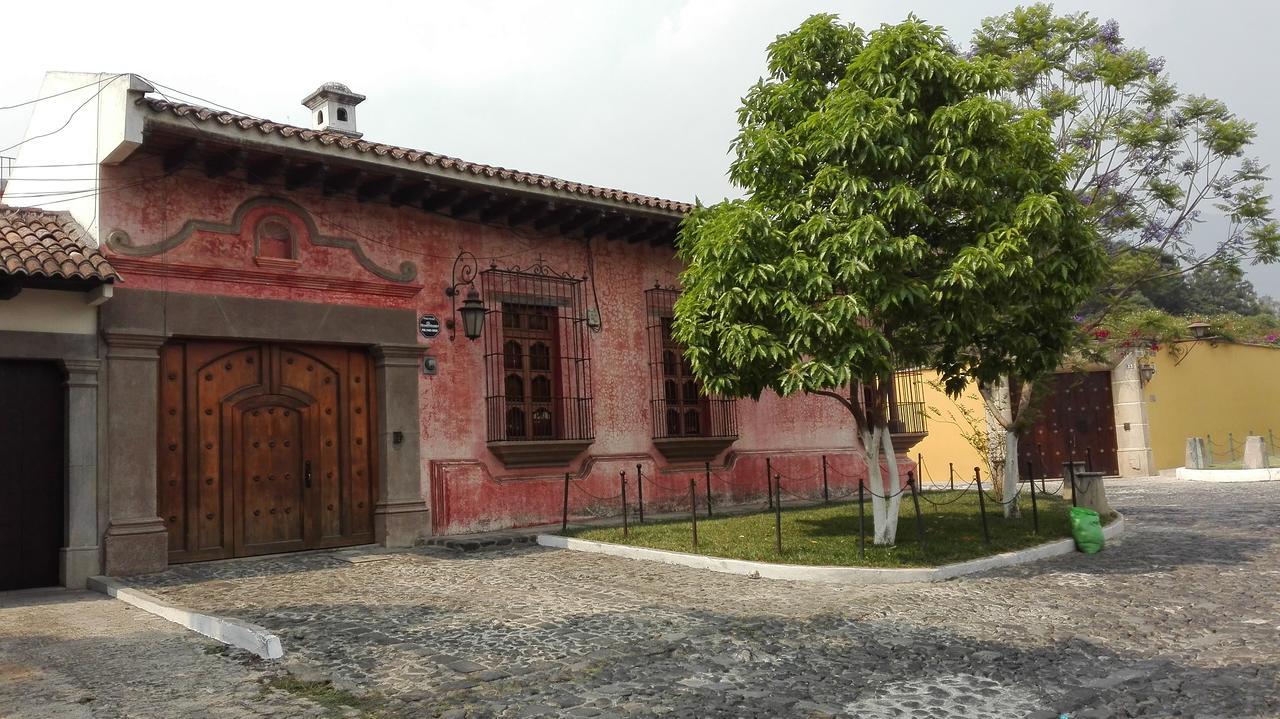 La Casa De La Alameda Bed & Breakfast Antigua Dış mekan fotoğraf
