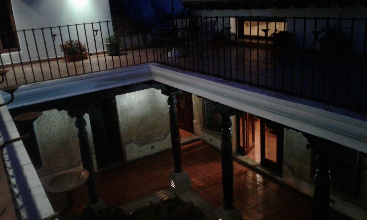 La Casa De La Alameda Bed & Breakfast Antigua Dış mekan fotoğraf