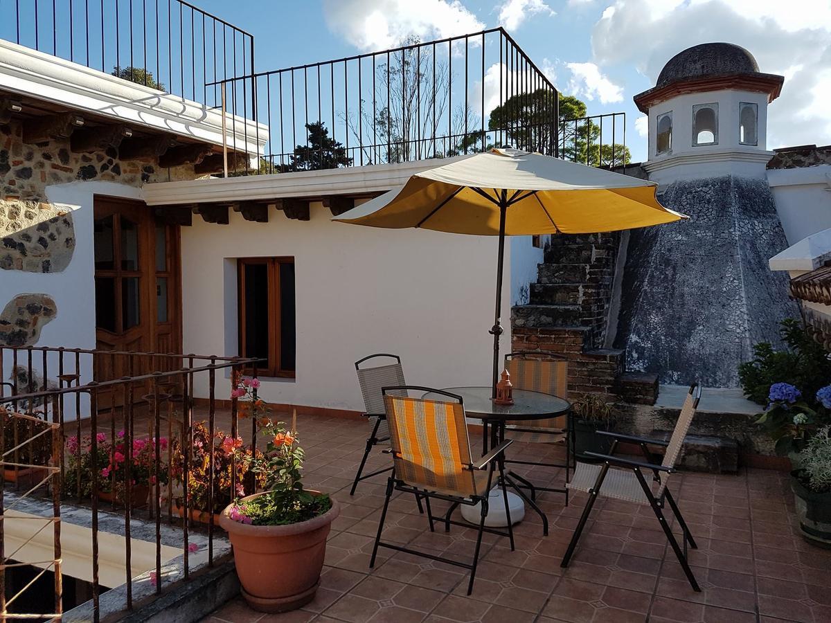 La Casa De La Alameda Bed & Breakfast Antigua Dış mekan fotoğraf